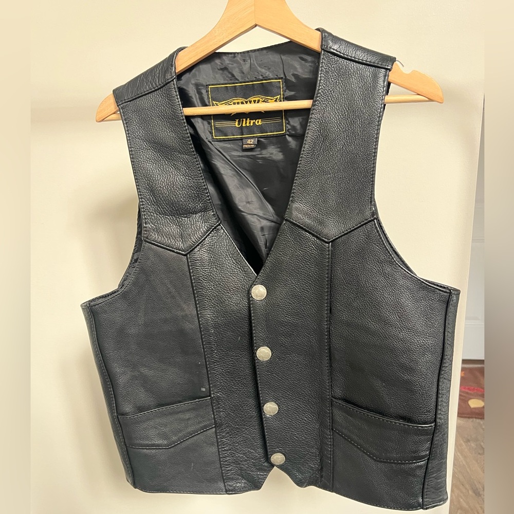 Unik Black Leather Men's Vest